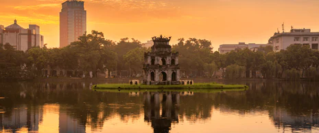 Hà Nội - Thẻ khám phá thành phố cao cấp