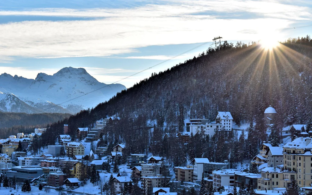 Switzerland, St. Moritz: Private Guided Town Highlights Walking Tour