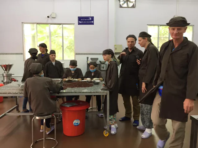 Visiting Vietnamese first chocolate factory - Kimmy Chocolatier